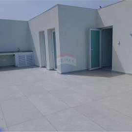 3 BED APARTMENT TO RENT